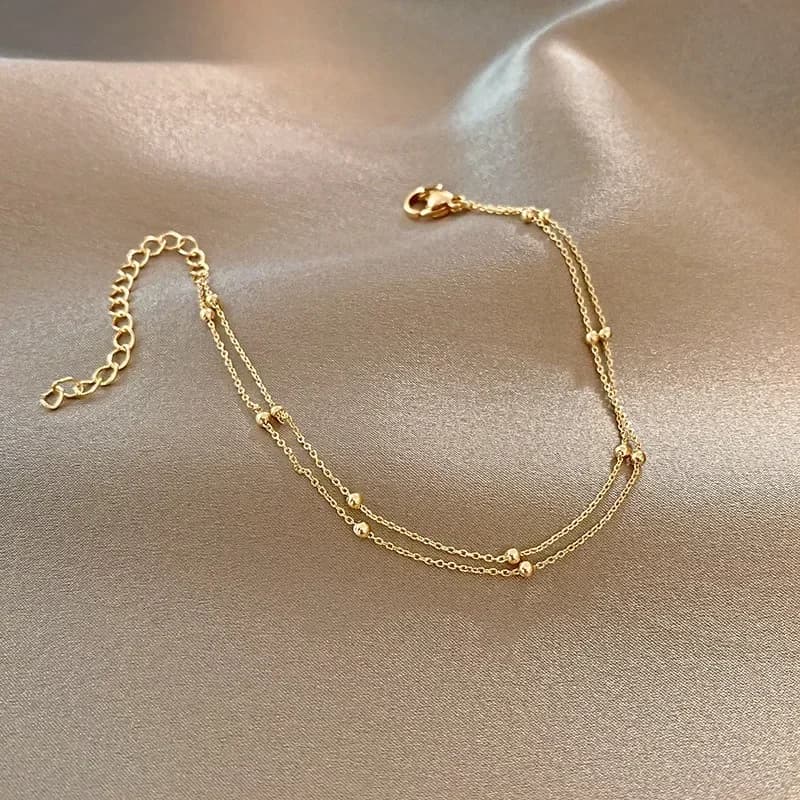 Bracciale alla moda con piccole perle rotonde a doppio strato Braccialetti a mano da donna Catena color oro Gioielli semplici con bracciale a sfera femminile