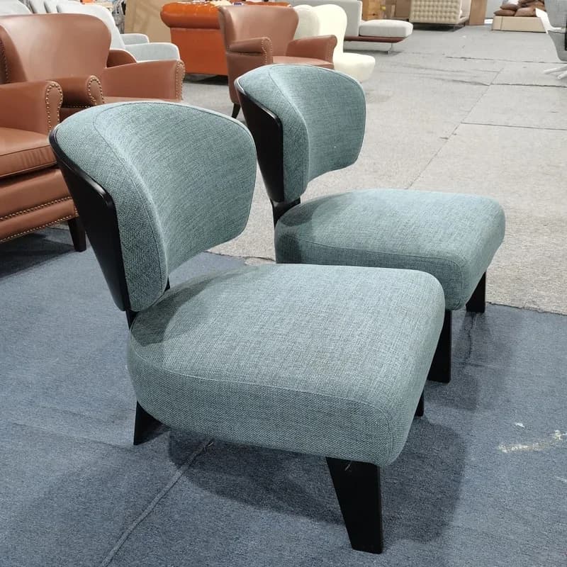 Nuovo arrivo moderno e minimalista soggiorno lounge sedia in metallo struttura in acciaio inossidabile con cuscino in tessuto per il tempo libero divano singolo