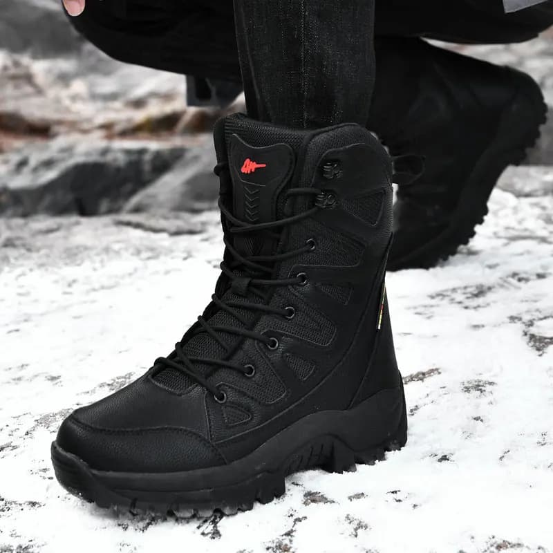 Nuovi Stivali Tattici Ultraleggeri in Rete Traspirante, Scarpe da Trekking Primaverili ed Estive per Uomo, Calzature da Combattimento per Appassionati dell'Esercito
