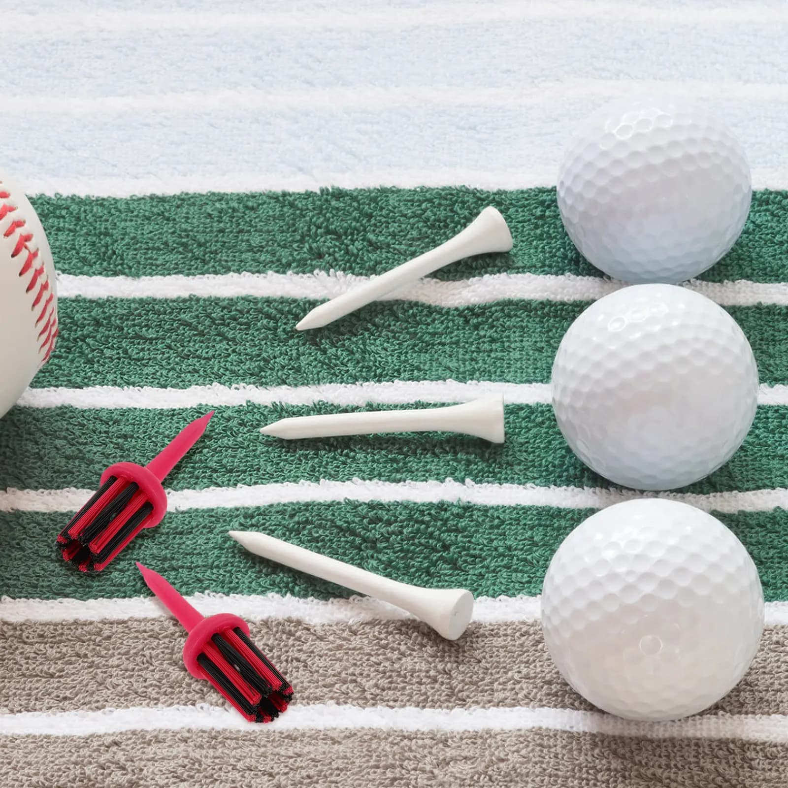 8 Pezzi Accessori da Golf per Uomo: Spazzole, Porta Palline, Simulatore, Picchetti e Supporti