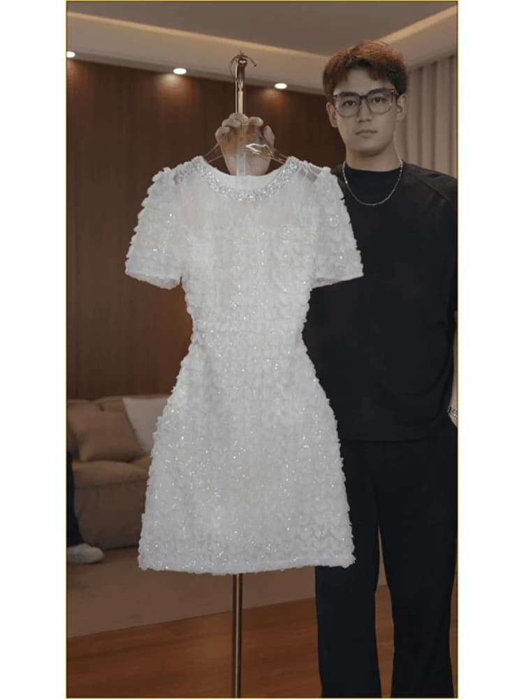 Elegante Abito Corto a Trapezio da Donna Primavera 2026, con Vita Stretta, alla Moda, Casual, Tinta Unita, Manica Corta