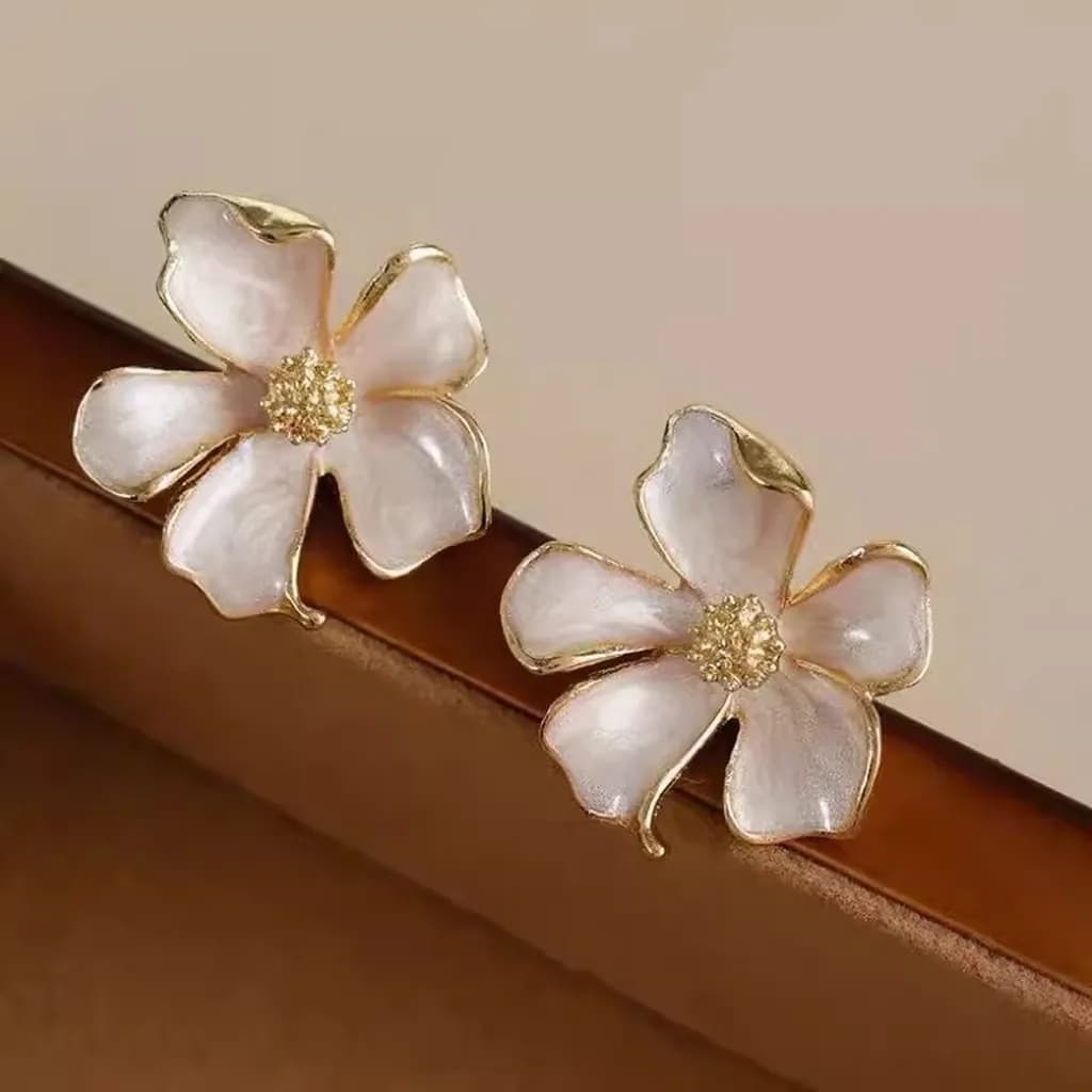 Floral Jewelry Soft Cream Earrings Enamel Floral Earrings 3d 3d Flower Earrings For Dating Friend Gathering Office Work