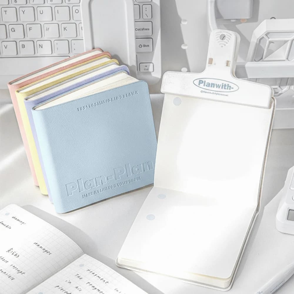 Agenda Giornaliera Quadrata con Copertina in PU, Quaderno per Appunti e Gestione del Tempo, Blocco Note per Scrittura e Pianificazione