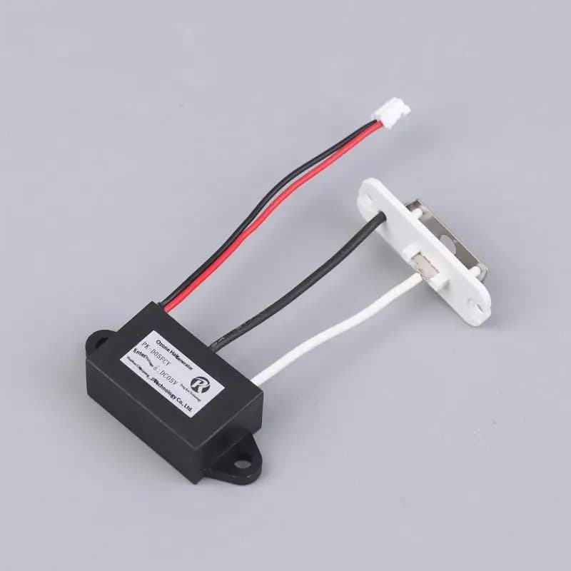 Generatore di Ozono USB, Purificatore d'Aria 5V Portatile, Ionizzatore Deodorante per Armadi, Frigoriferi, Scarpiera, Eliminazione Odori