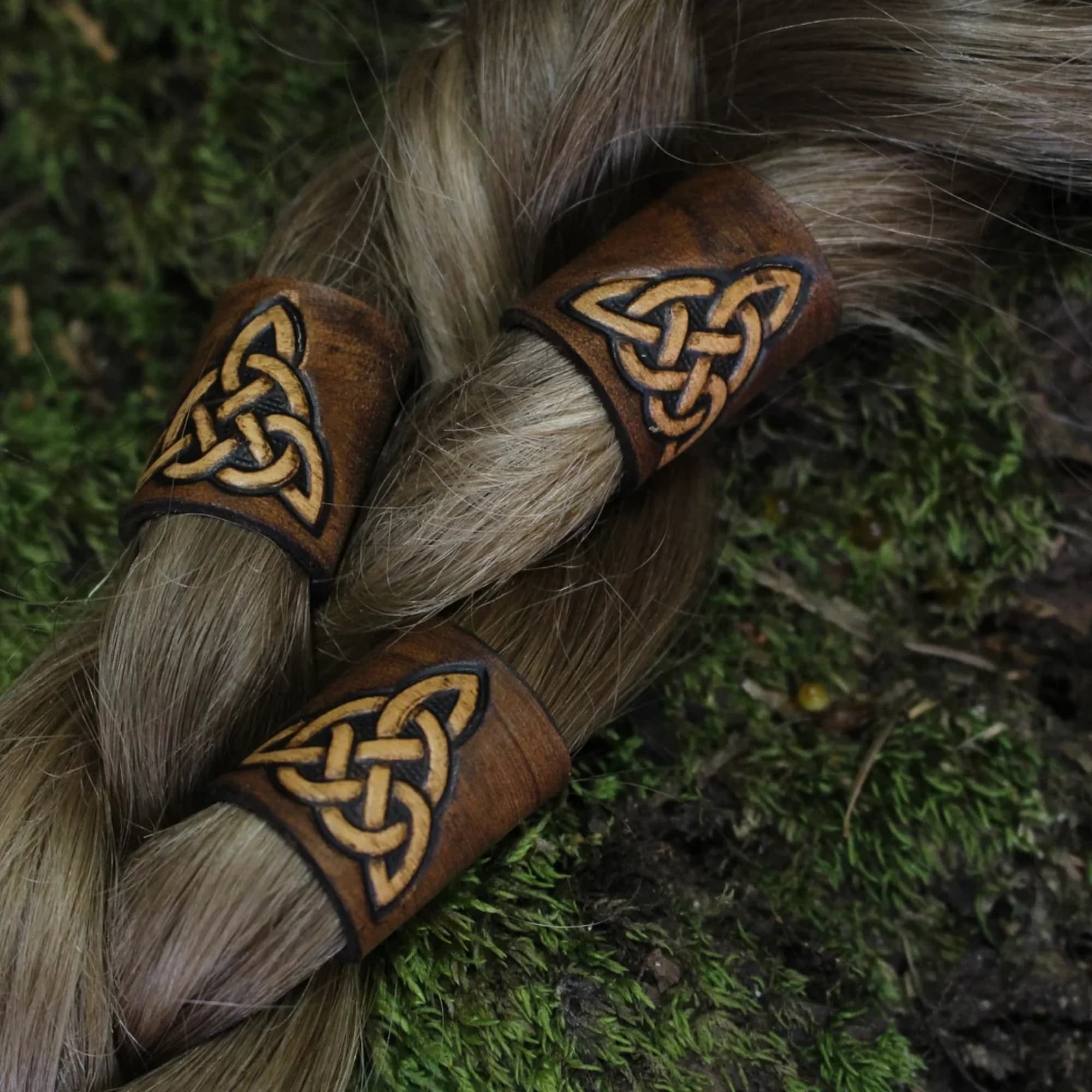 Accessori per cinture da cavaliere vichingo medievale Cintura con perline per capelli/barba in pelle celtica rinascimentale
