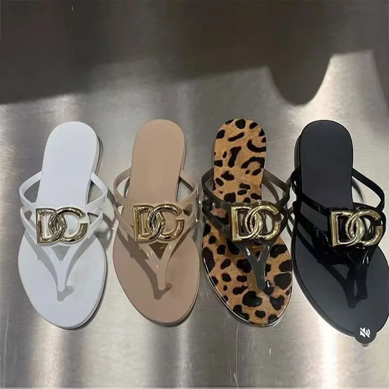 2026 Summer New Women's Jacquard Embroidery Flat Slides Casual Single Strap Sandals All-Matching Slippers Trendy Shoes