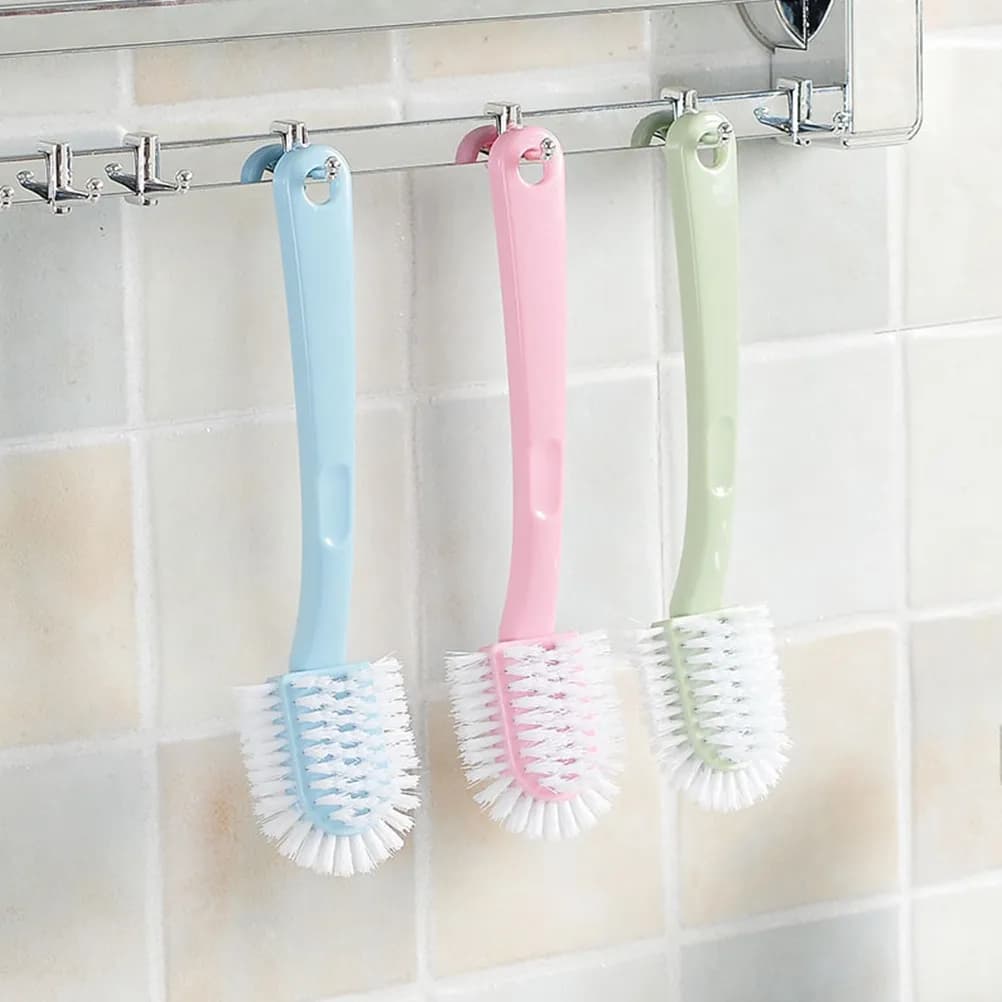 Set di 4 Spazzole per Scarpe in Plastica, Spazzola per Pulizia con Forte Azione Decontaminante, Manico Lungo, Strumento Appendibile per Pulizia di Bagno e Cucina