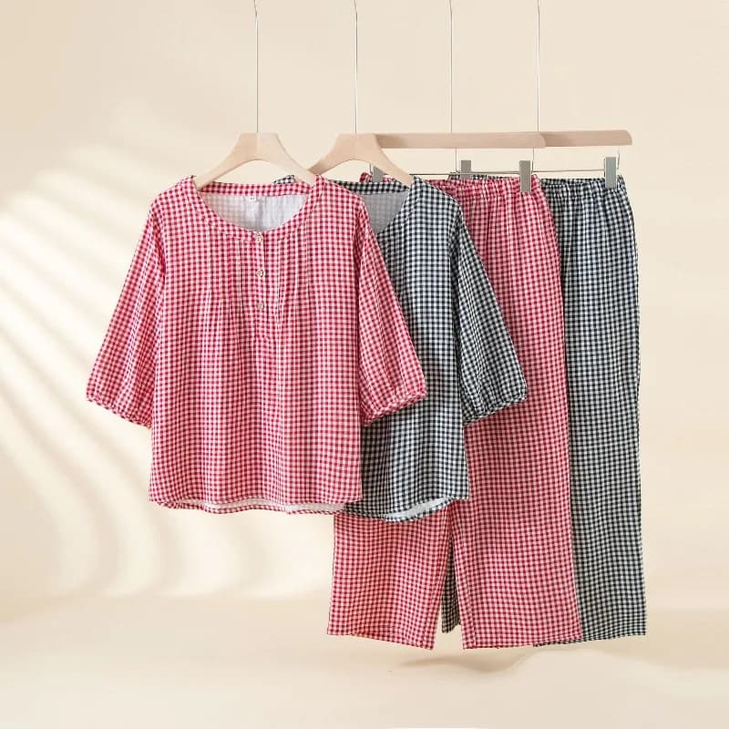 Women's Lightweight Cotton Blend Classic Gingham Plaid 3/4 Sleeve Pleated Partial Button-Front Pajama Set Loungewear.