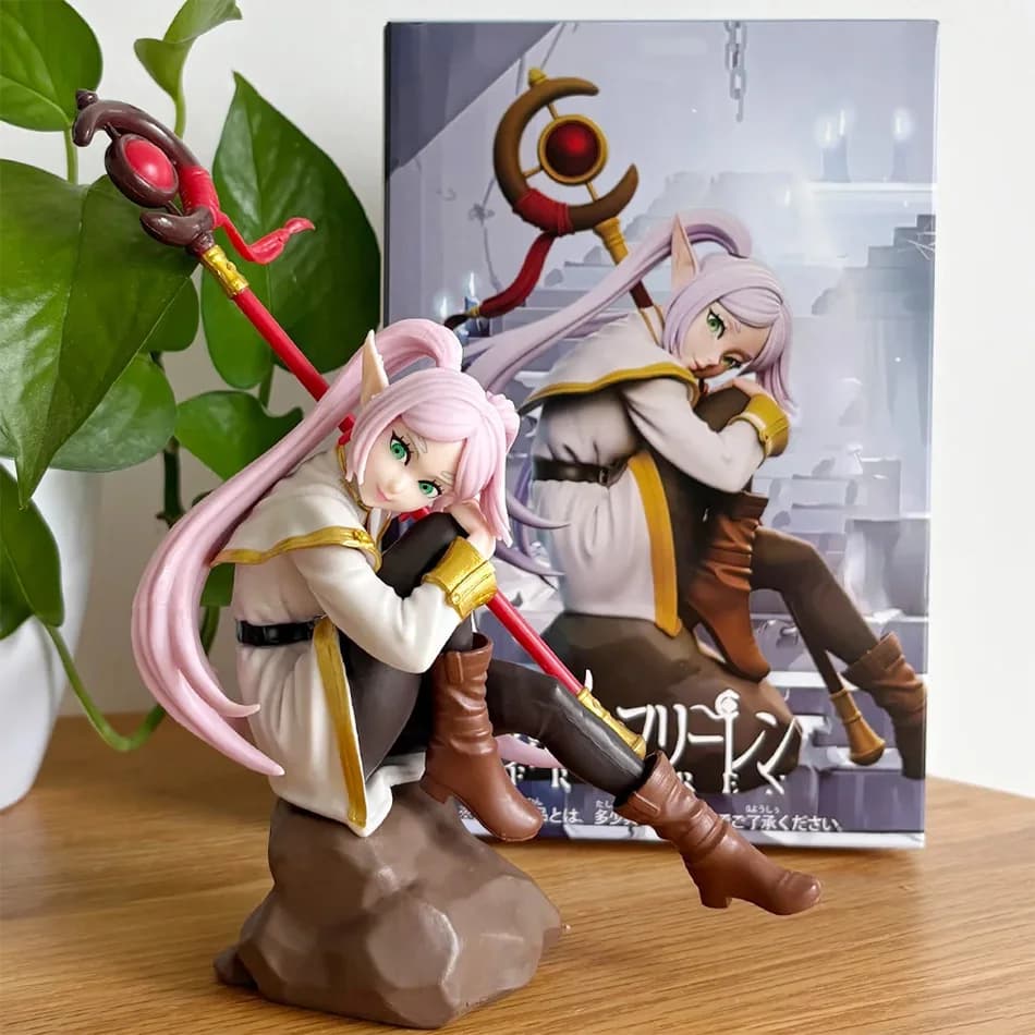 Frieren: Oltre la Fine del Viaggio - Statuetta di Frieren, ragazza elfa dai capelli rosa con bacchetta magica, action figure da collezione, modellino giocattolo