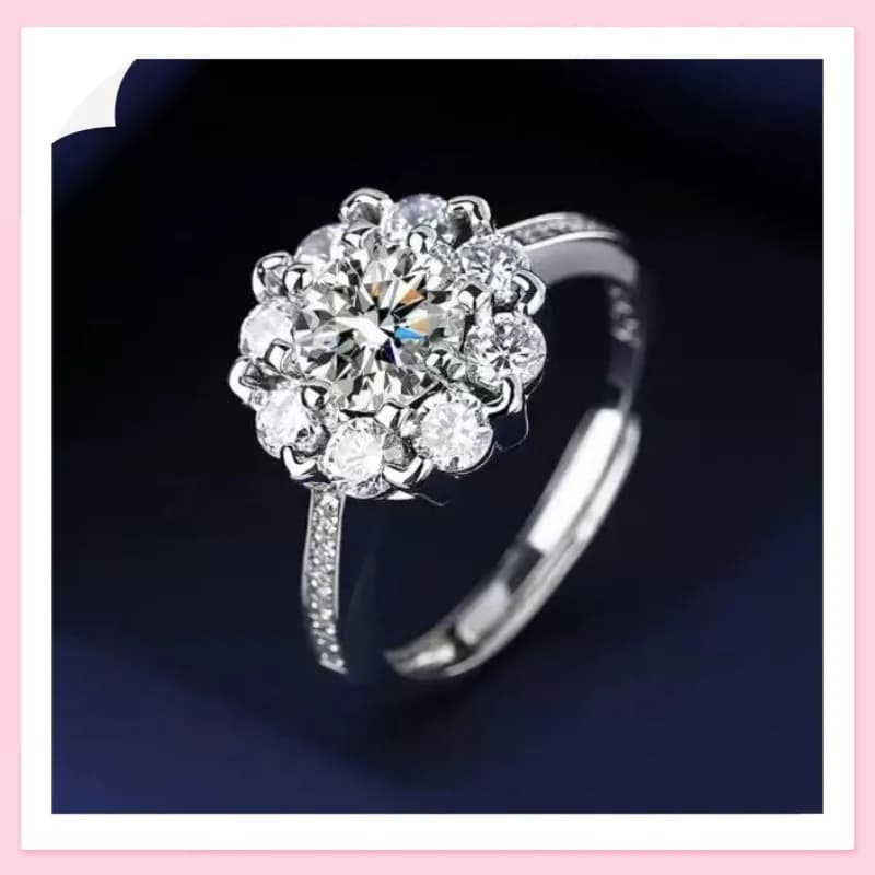 Versione coreana del nuovo anello da donna The New Sunflower leggermente tempestato di diamanti, design vivace, diamante Mozzarella da un carato, Douy