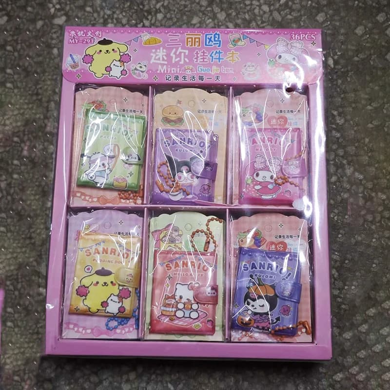 36 Pezzi Sanrio Hello Kitty Kuromi Mini Quaderno Pendente Fai da Te Kawaii Taccuino Tascabile per Studenti Pendente Quaderno Memo Regalo per Borsa Studente