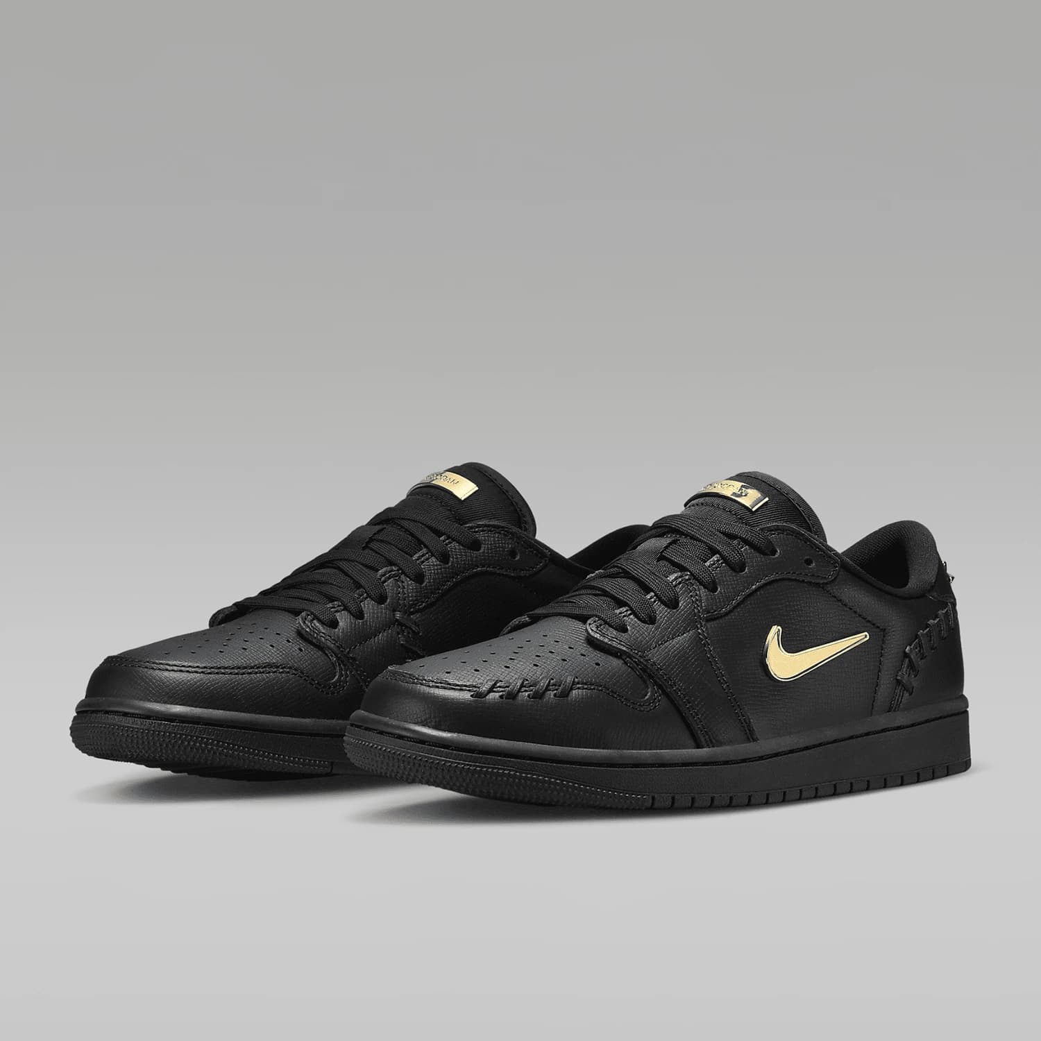 Scarpe da ginnastica basse durevoli Nike Authentic Air Jordan 1 da donna FN5032-007