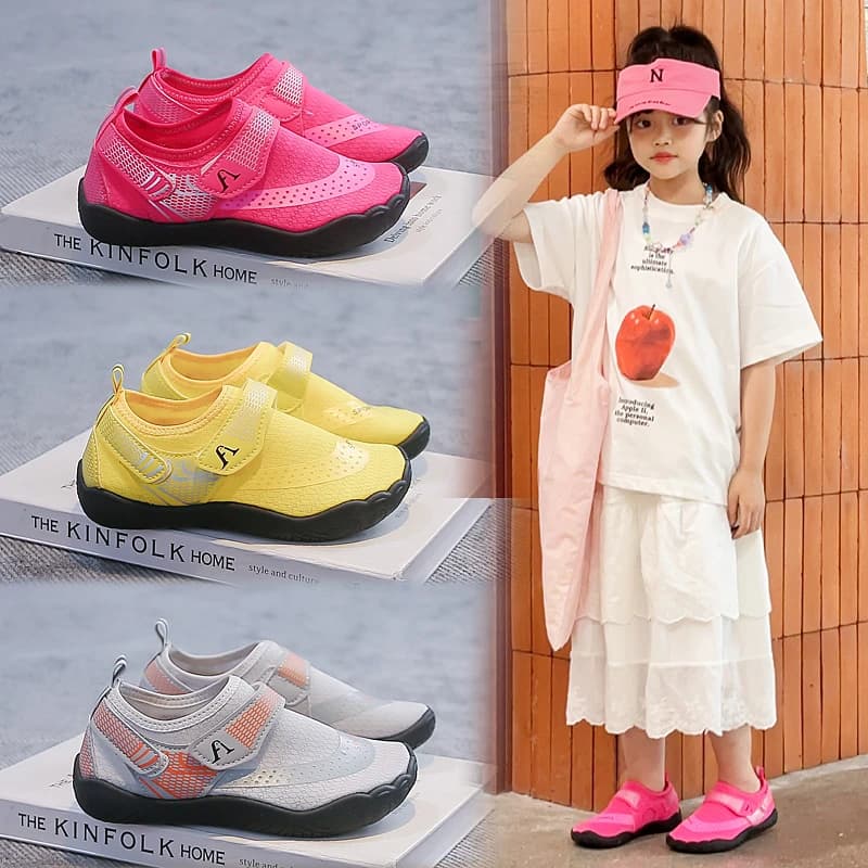 Summer Kids Barefoot Shoes Girls Slip on Sneaker Knit Breathable Non-slip Children Casual Sneaker Sports Flats for Girls
