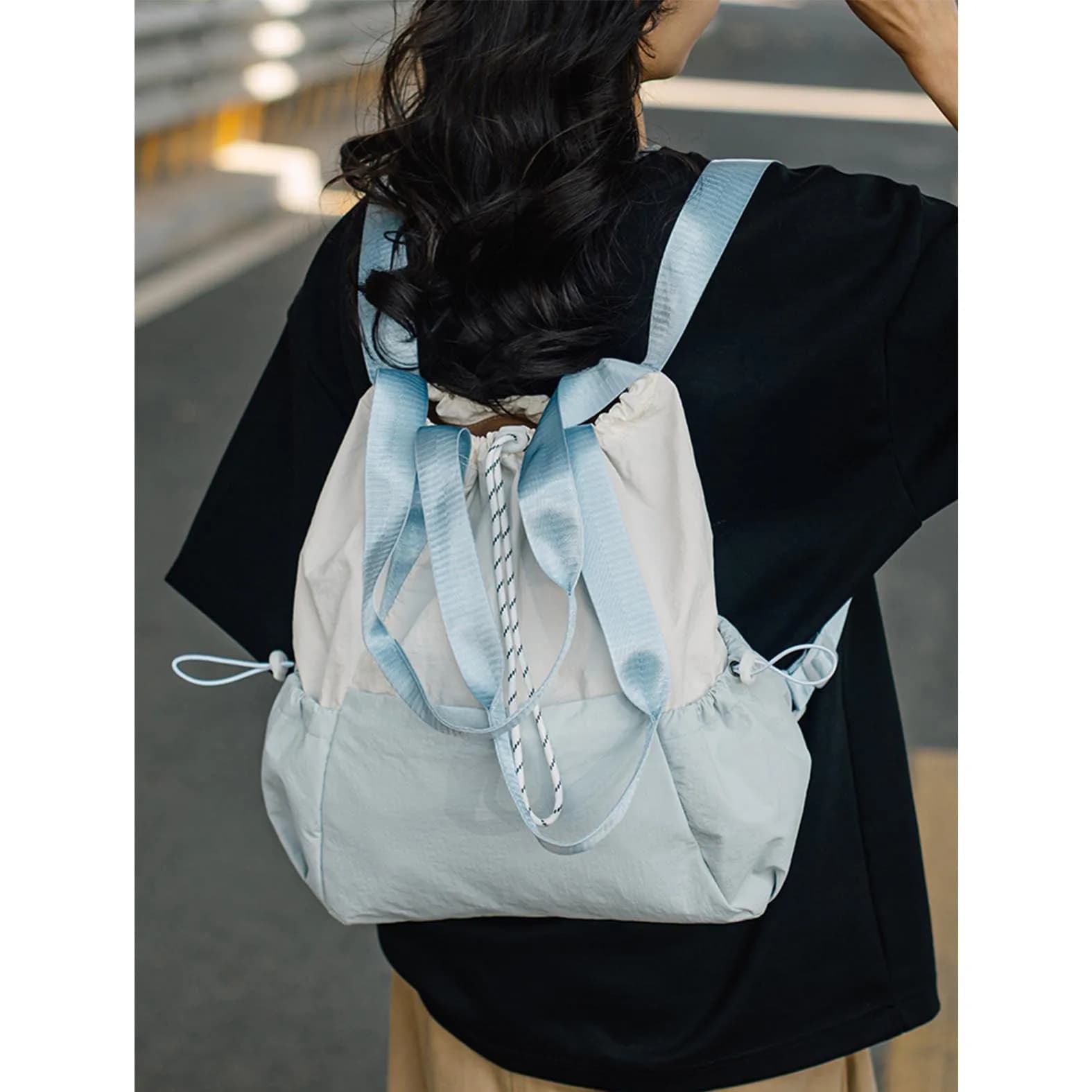 Women's light sports backpack with pockets with drawstring, versatile portable shoulder bag, travel backpack
