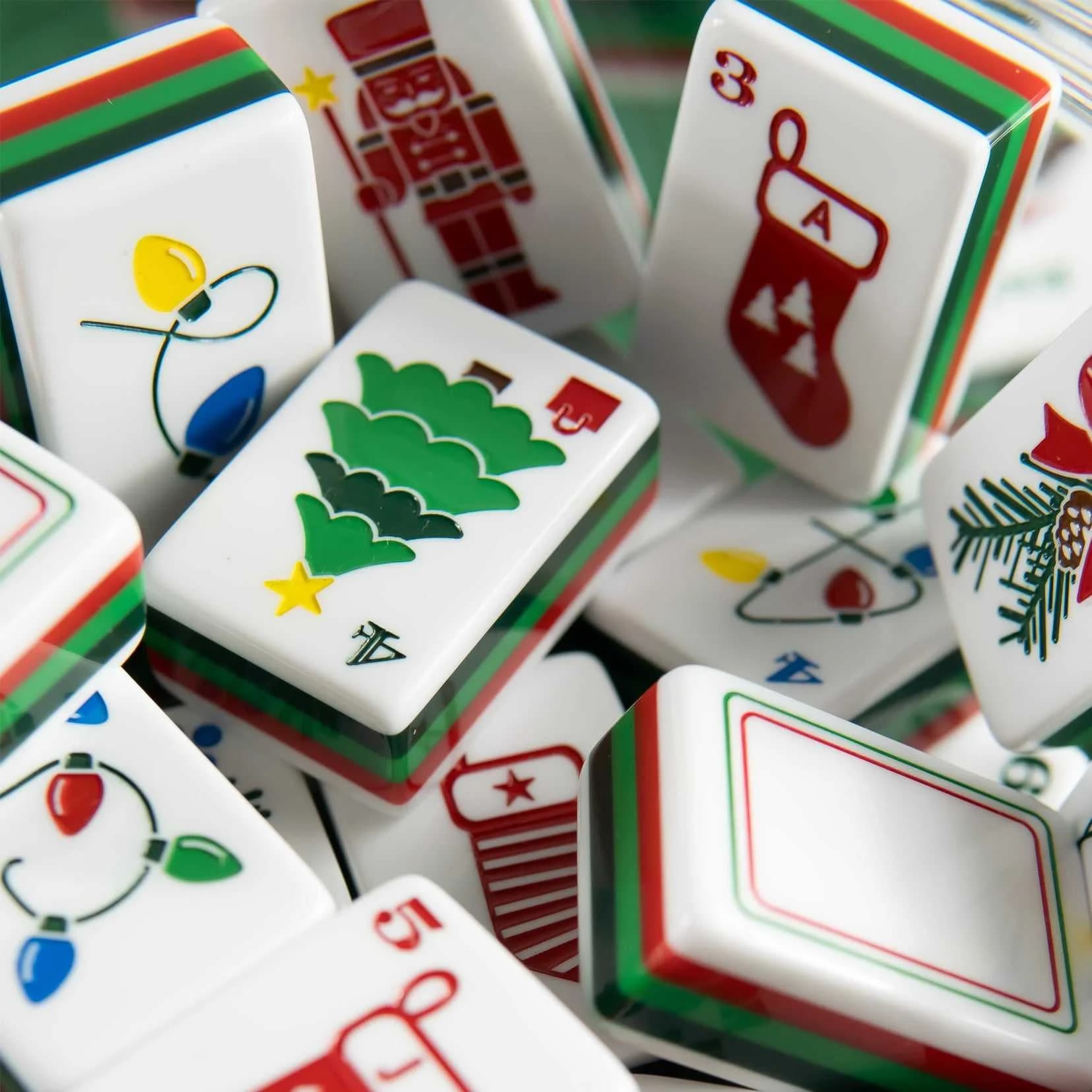 Green Christmas Custom Acrylic Engraved American Mahjong Tiles 160-Piece Set Portable Adults Home Party Family Game Night Gift