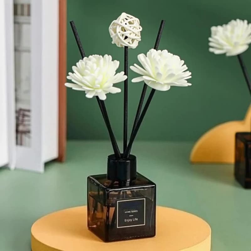 50ML Stick Diffuser Oil, Flameless Ambient Perfume Oil, Car Deodorant, Perfume Sticks, Diffuser for Aromatherapy, Office Decoration