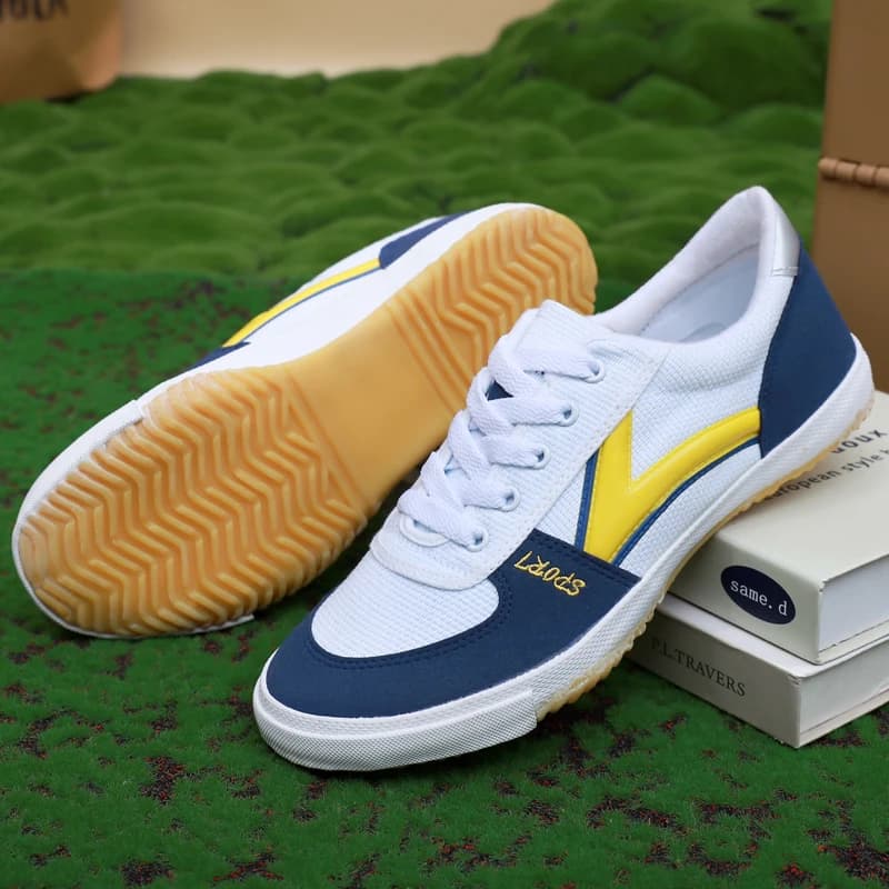 Professional Table Tennis Shoes Sports Sneakers Unisex Canvas Training Running Shoes Anti-slip Retro Ball Shoes Breathable We...