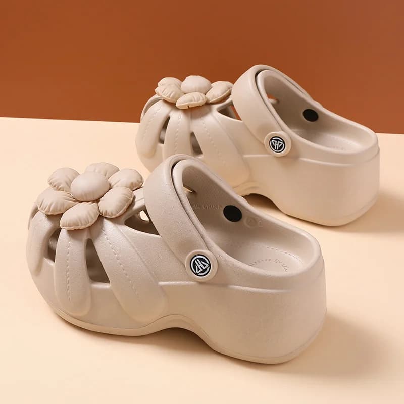Women's New Summer Style Non-Slip, Wear-Resistant, Breathable, Closed-Toe Outdoor Beach Sandals