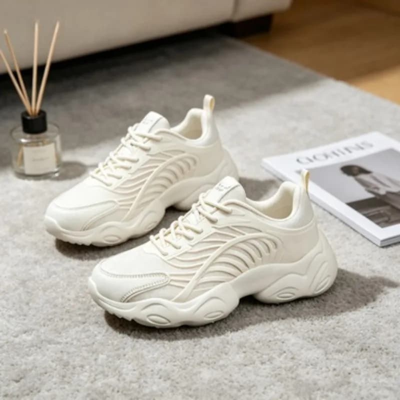 Trendy Outdoor Low-Top Dad Shoes Men Women Running Sports Breathable Mesh Uppers Flats Summer Autumn Colors Unisex