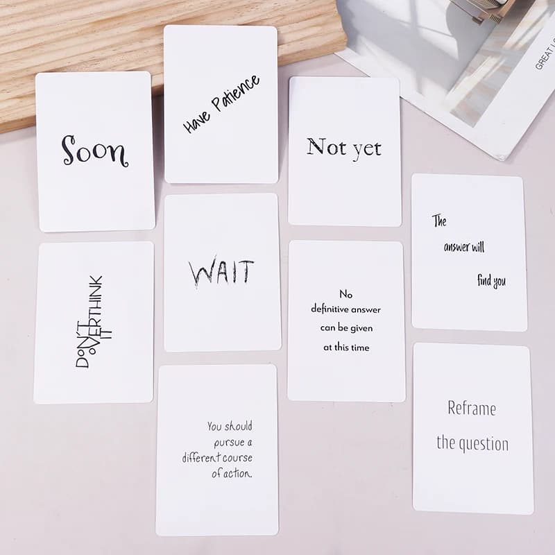 Tarocchi Versione inglese Carte da gioco Risposte Mazzo Oracle 36 carte Messaggi Parole chiave e significati Mazzo di divinazione per riunioni di famiglia