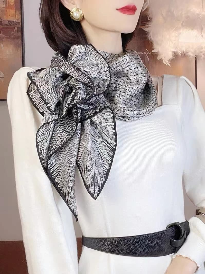 BYSIFA | Sciarpa di seta da donna grigio argento di marca Nuova primavera di lusso 100% sciarpe quadrate di seta Scialli Autunno Inverno Sciarpe per la testa del collo Hijab