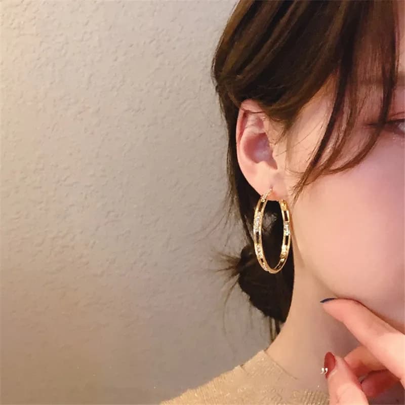 Orecchini a Cerchio Grandi Bianchi con Doppio Zircone Color Oro, Gioielli Eleganti per Matrimoni e Feste, Accessori Moda per Donne