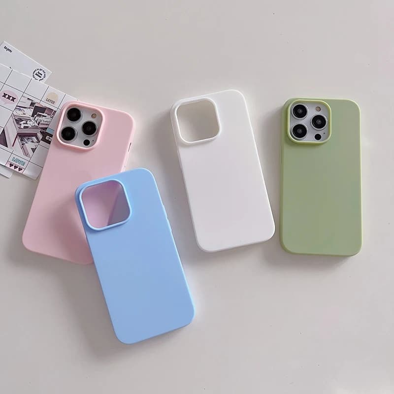 Custodia morbida in silicone color caramella di lusso per iPhone 16 15 14 13 12 11 Pro Max Plus Mini copertura smerigliata opaca Coque ultra sottile