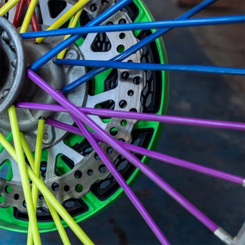 72 pezzi di protezione per raggi ruota di bicicletta avvolge 24 cm kit avvolgimento per raggi per cerchione per bici da moto cerchi colorati rivestimento della pelle coperture tubo