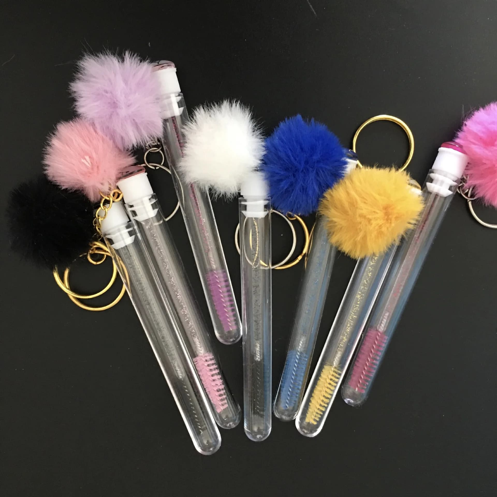 1 pz Spazzola per Ciglia Riutilizzabile con Portachiavi, Applicatore Mascara con Pompon in Peluche per Extension Ciglia, Pennello Sopracciglia in Cristallo, Pennelli Trucco