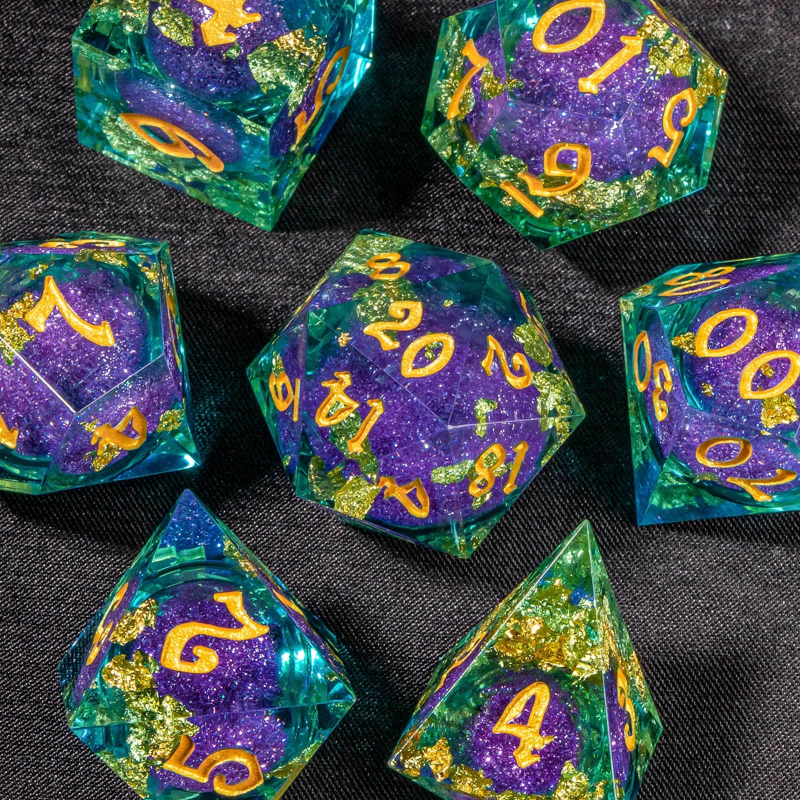 DND Dice Set D&D, Liquid Core Sharp Edged Dice Set Dungeons and Dragons, Green Polyhedral Resin Dice Set for Role Playing Game