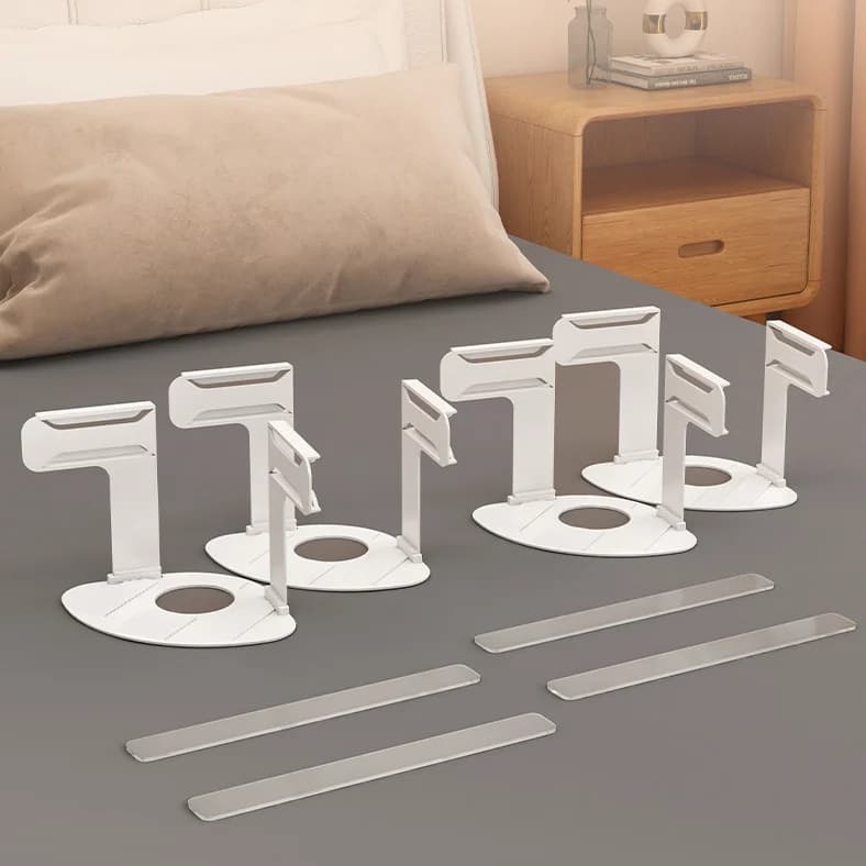 4 Pezzi Clip Fissaggio Lenzuola, Fermagli per Copriletto, Cinghie per Trapunta, Clip Invisibili Antiscivolo, Dispositivo di Fissaggio per Lenzuola