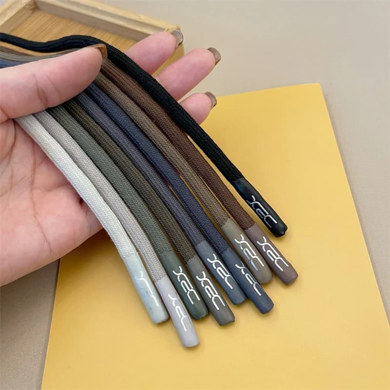 1/2 Pezzi Cordoncino Intrecciato Rotondo da 135cm 6mm per Cappuccio Felpa e Vita Pantaloni, con Punta in Silicone, Forniture Fai da Te per Cucito e Abbigliamento