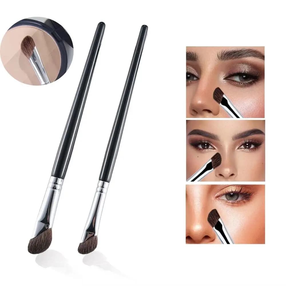 for the contour and the perfect sculpture Brush for noseshade with falcon Brush for soft nose smears on the skin Brush for soft corner contours