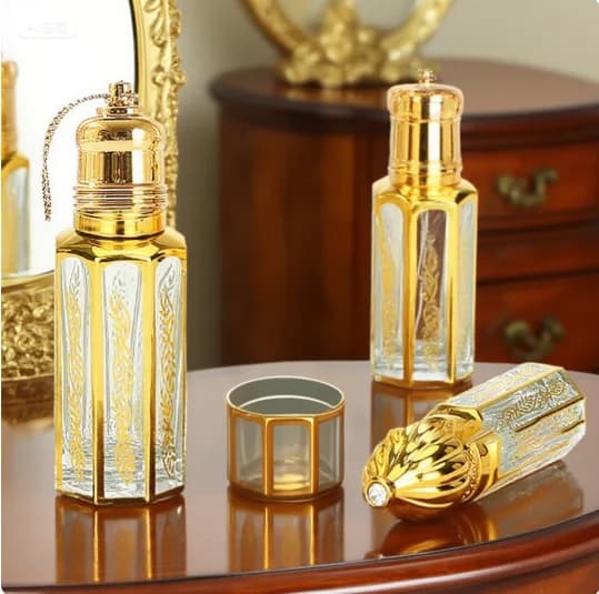 Bottiglia di olio essenziale Contenitore per cosmetici 3/6/12ml Bottiglia di profumo riutilizzabile Bottiglia di vetro con rullo di olio essenziale di lusso Roll-On