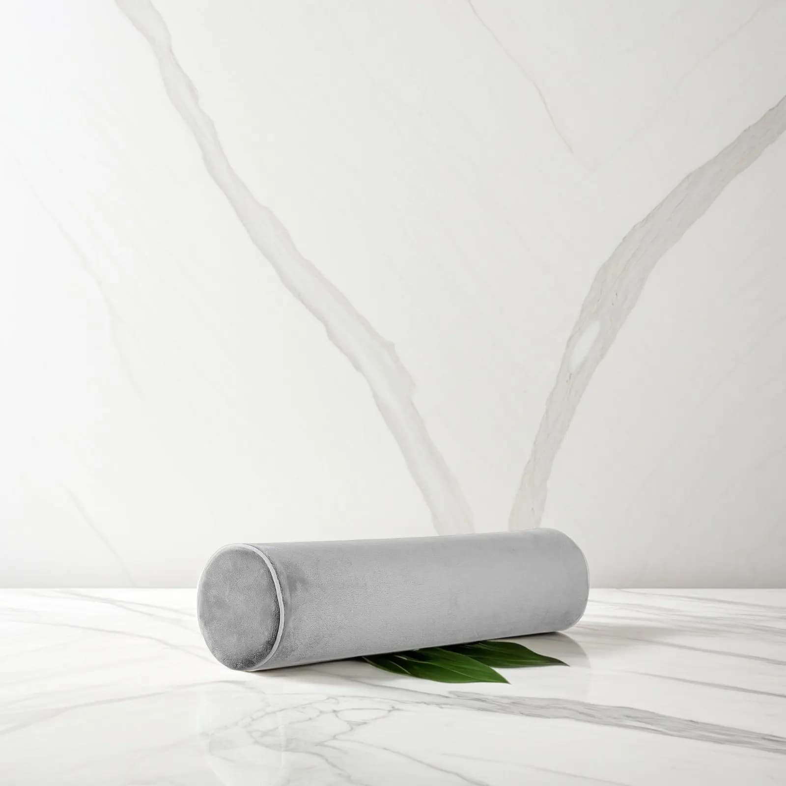 Cuscino Cervicale Rotondo in Memory Foam per Supporto del Collo, Allineamento della Colonna Vertebrale, Schiena, Ginocchia e Polpacci Durante il Sonno