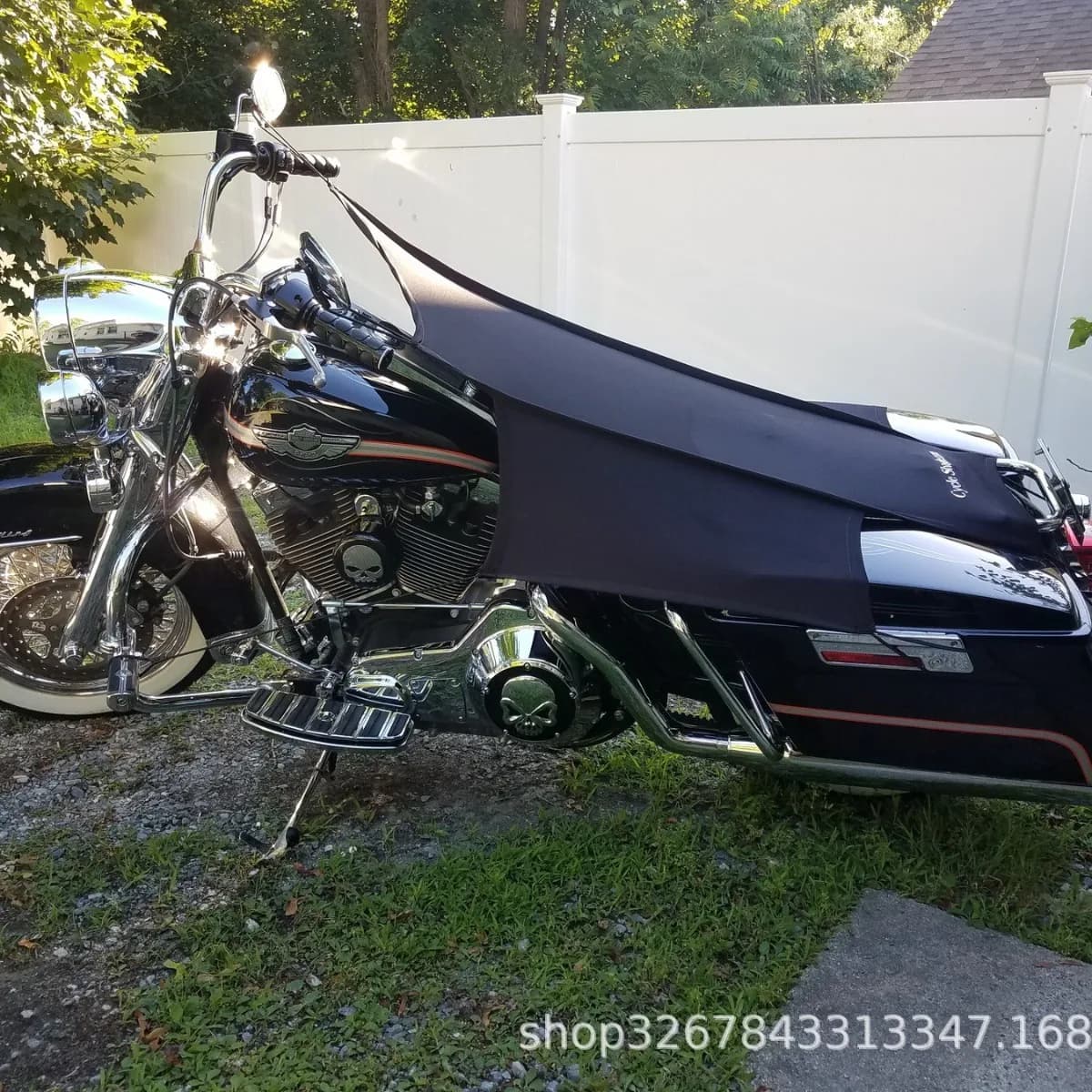 Abbigliamento per moto, abbigliamento per veicoli elettrici, coperture per auto, coperture solari.