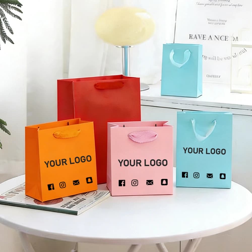 24 Pezzi Sacchetti Regalo Personalizzati con Logo, Buste di Carta per Imballaggio, Confezioni Artigianali Personalizzate per Gioielli, per Boutique e Regali Aziendali all'Ingrosso