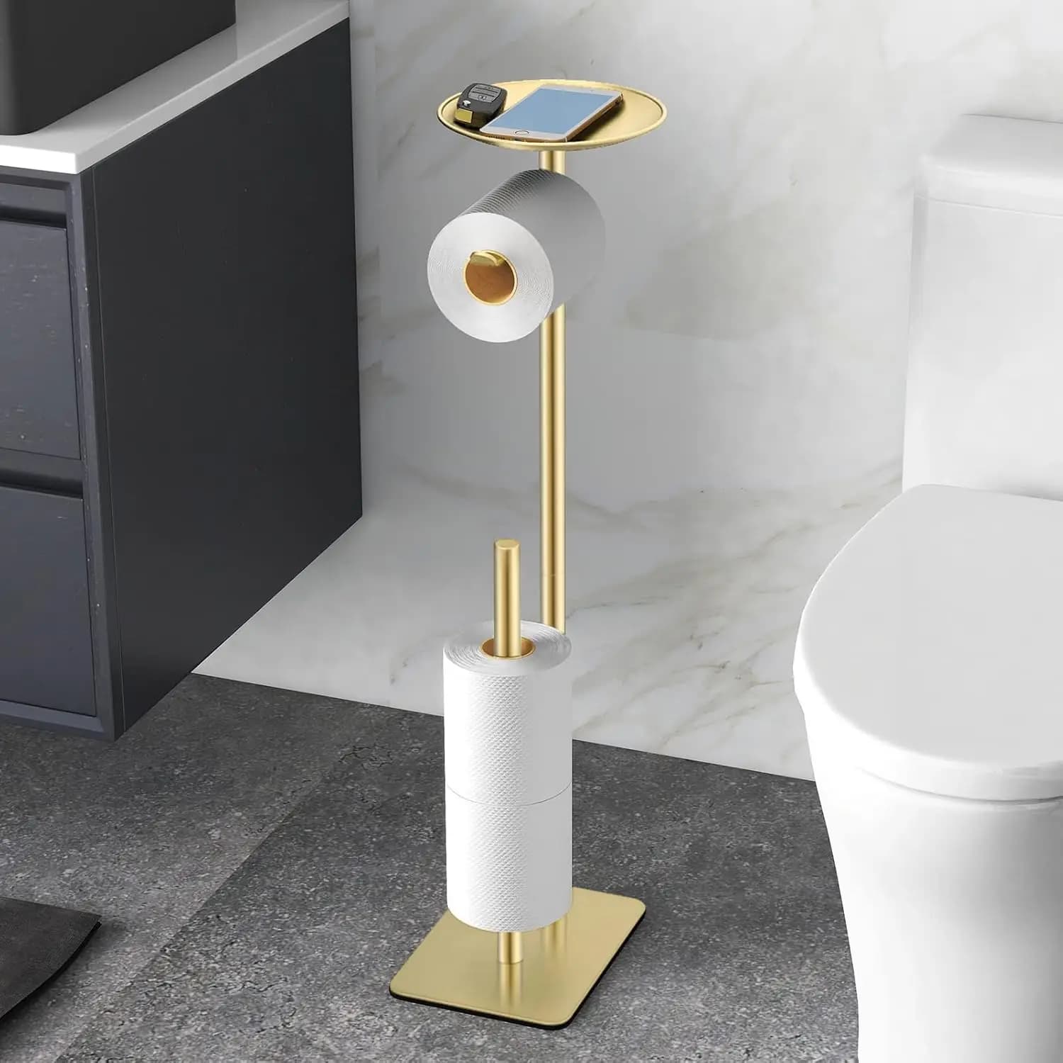 Portarotolo da terra dorato con ripiano portaoggetti per bagno, contiene 4 rotoli e organizza telefoni, salviette, portafogli