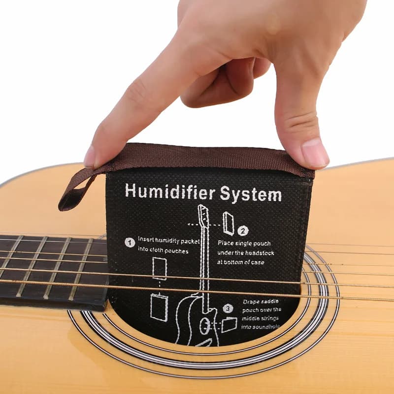 Sistema umidificatore per chitarra Chitarra acustica/clatica Borse idratanti Controllo automatico Umidificatore per buca sonora per chitarra Anti-secco