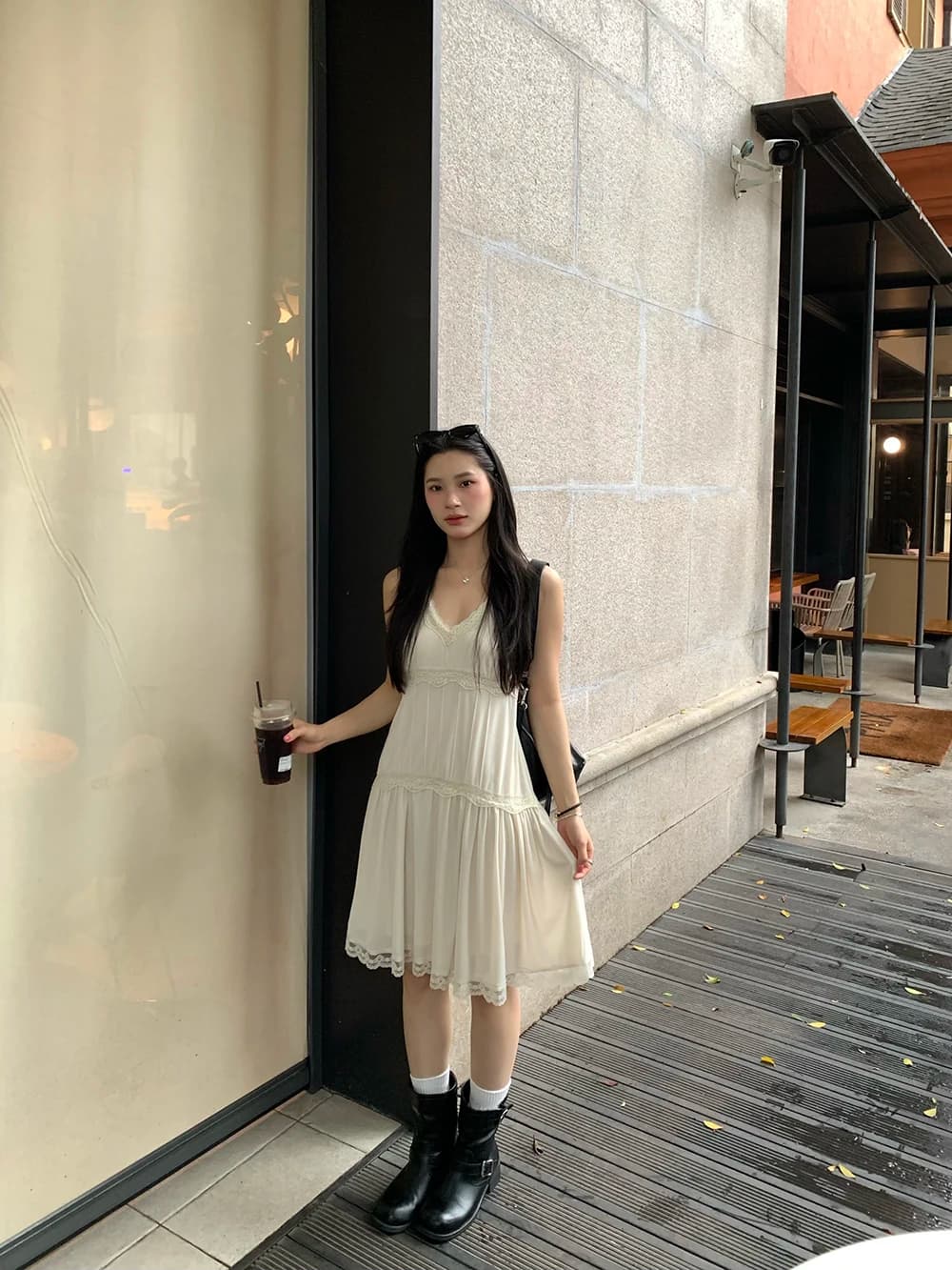 Korean Style Lace Trim V-Neck Vest Dress Women's Slimming Spring 2026 New Patchwork Skirt Large Hemline Sleeveless Dress