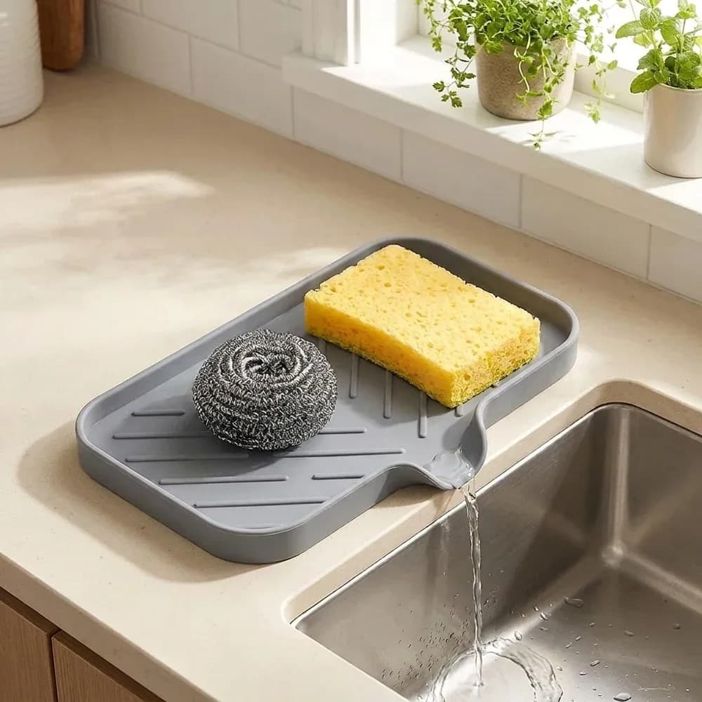 Tappetino in Silicone per Rubinetto, Vassoio per Lavello da Cucina, Dispenser Sapone, Tappetino Drenante per Spugne, Vassoio Multifunzionale per Stoccaggio e Drenaggio, Impermeabile e Antiscivolo