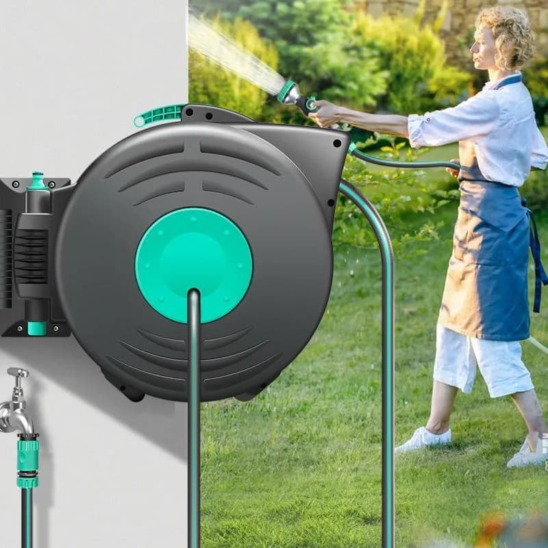 Tubo flessibile per mulinello da giardino automatico retrattile da 100 piedi ad alta pressione per montaggio a parete per uso domestico
