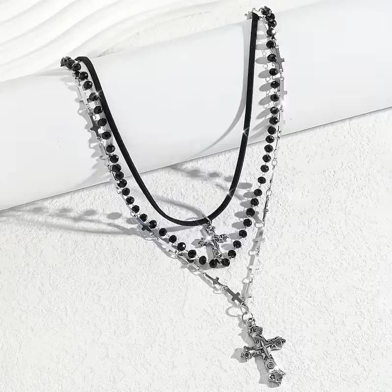 Collana con ciondolo alla moda da donna Collana con perline con ciondolo croce multistrato gotico scuro adatta per la vita quotidiana delle donne