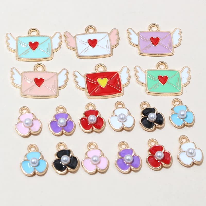 20 pezzi carino smalto cuore fiore Charms ciondolo gioielli fai da te che fanno accessori Findingsn per collana di orecchini braccialetto