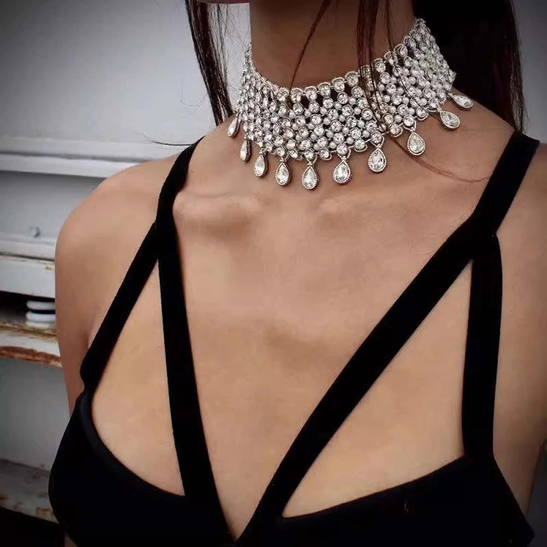 Rhinestone Chain Bridal Choker Necklace For Women Waterdrop Tassel Pendant Party Wedding Birthday Jewelry Female Accessory Gift