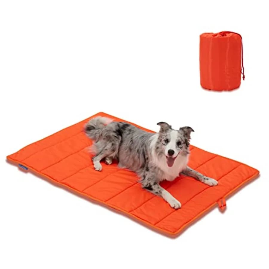 Cuccia da Viaggio per Cani, Tappetino per Animali Domestici da Campeggio all'Aperto, Tappetino Portatile con Maniglia, Facile da Pulire, Impermeabile e Anti-Odore