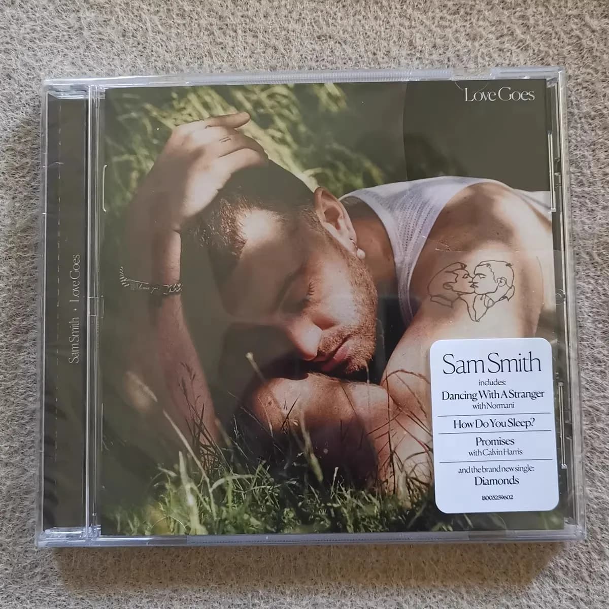 Sam Smith Love Goes CD Album Collezione di musica pop R&B con brani di successo Dancing with A Stranger How Do You Sleep