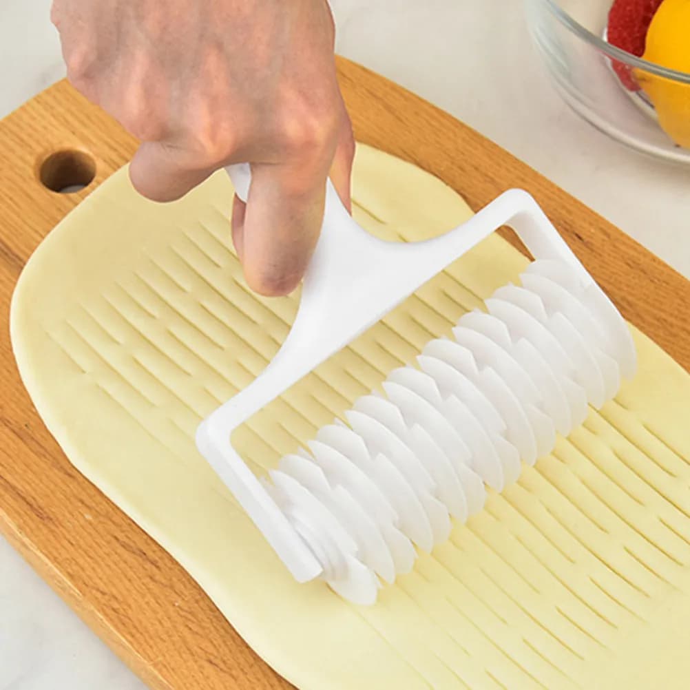 Set di 1 Rullo Foratore per Impasto Pizza con Distribuzione Uniforme delle Aghi per Pizza Fatta in Casa, Torte, Pasticcini, Biscotti e Pane