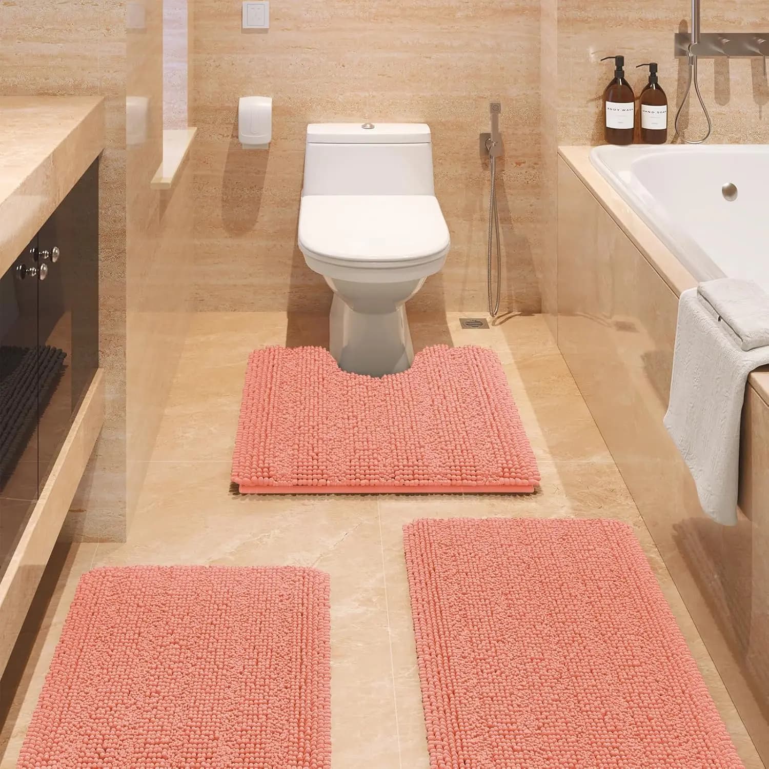 Set di Tappeti da Bagno a Righe Corallo, 3 Pezzi Ultra Morbidi, Tappetino WC Antiscivolo in Ciniglia, Tappeti da Bagno Assorbenti e Pelosi