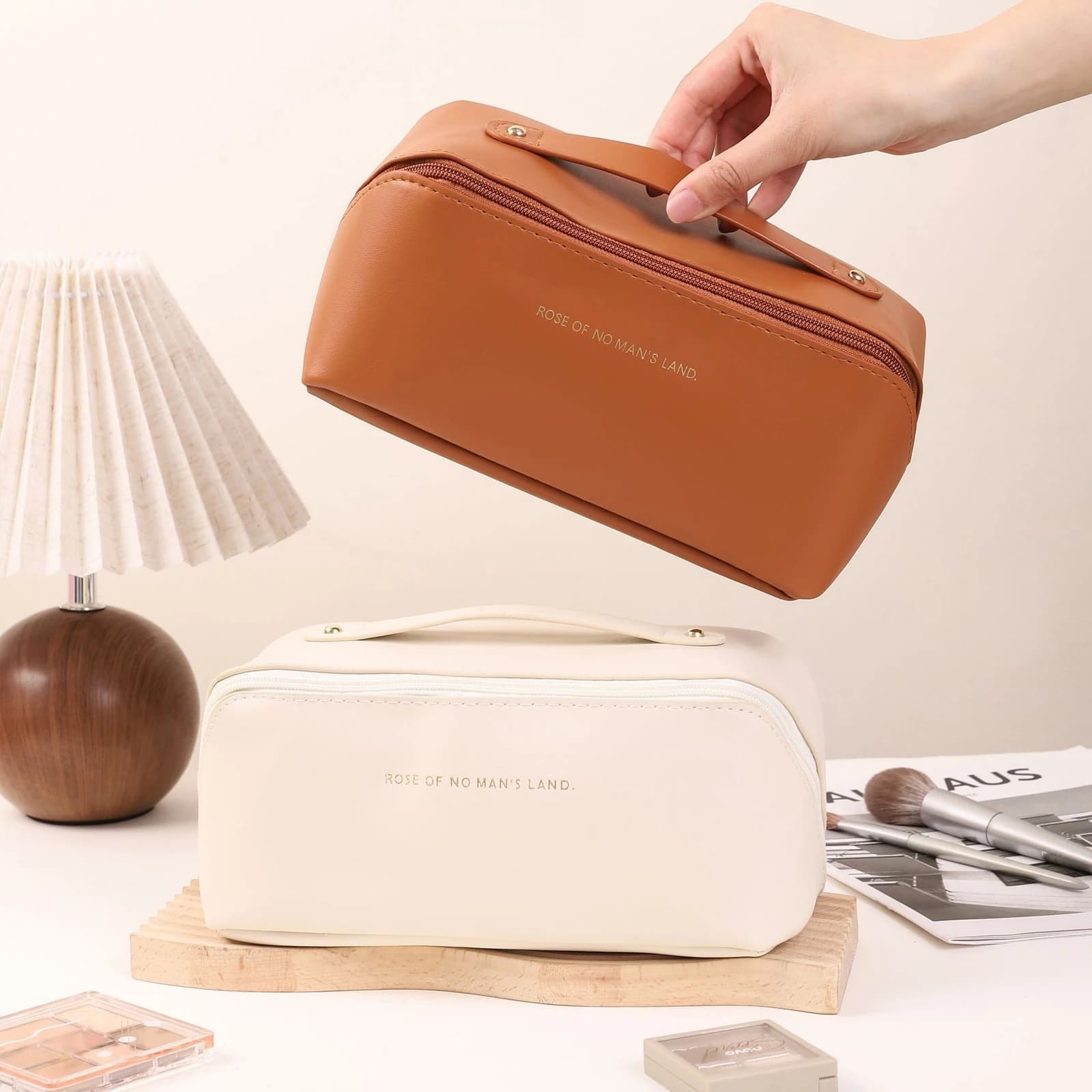 Portable PU Leather Makeup Bag with Handle Large Capacity Travel Cosmetic Organizer Wash Storage Pouch for Women
